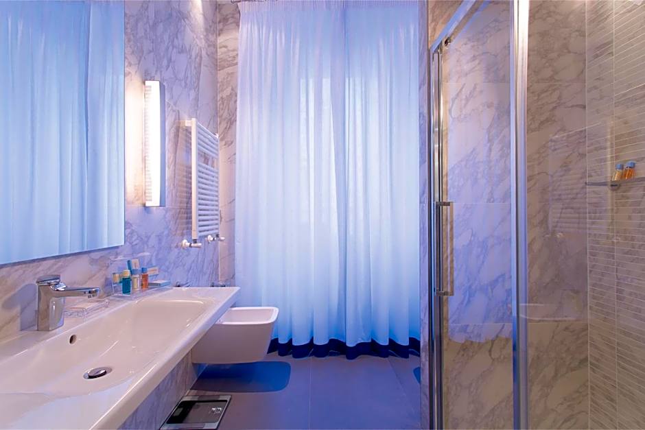 Stendhal Luxury Suites