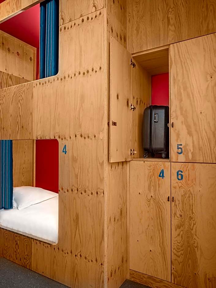 Eklo Paris Roissy CDG Airport