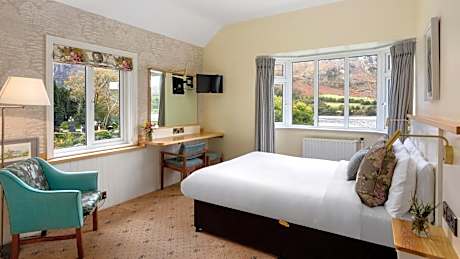 Lake View Double Room