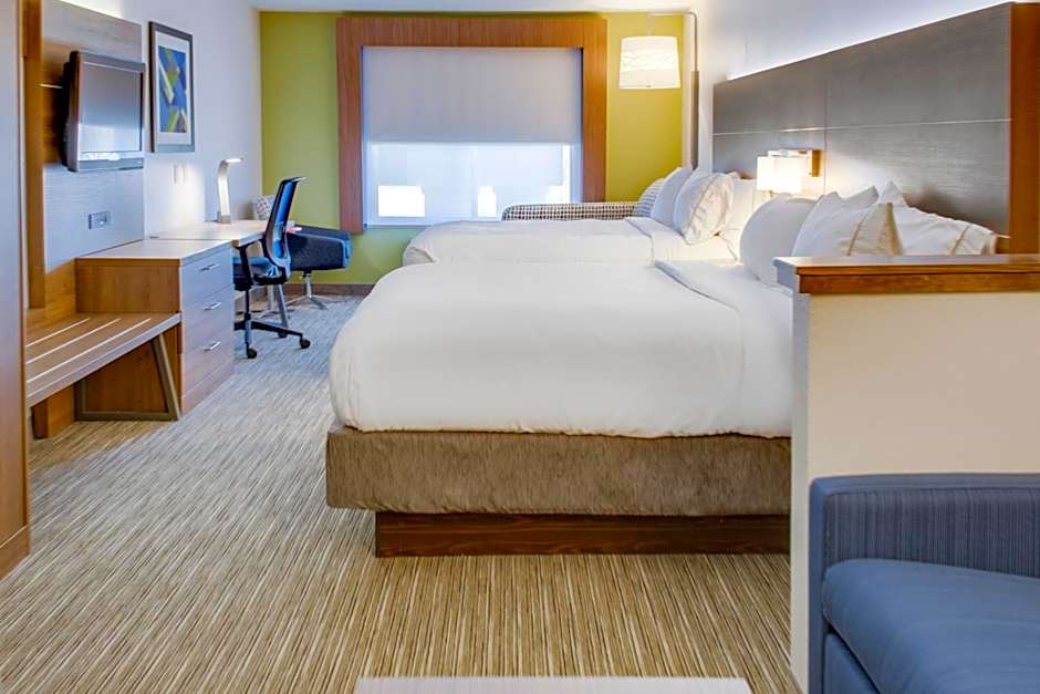Holiday Inn Express Hotel & Suites Chickasha By IHG