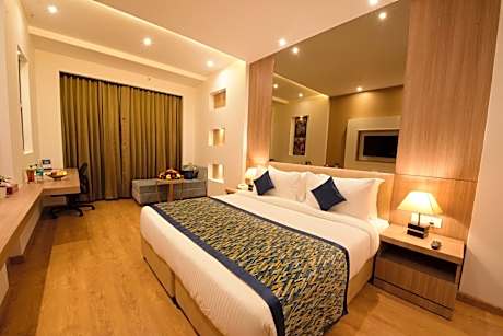 Premium King Room - Non-Smoking