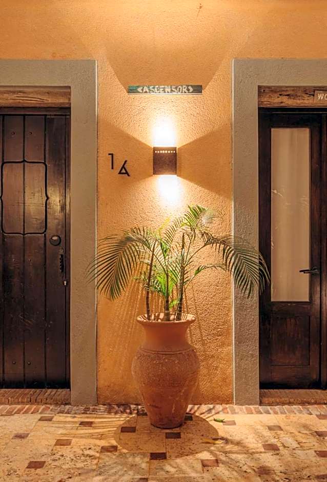 Luca Hotel by The Oxo House