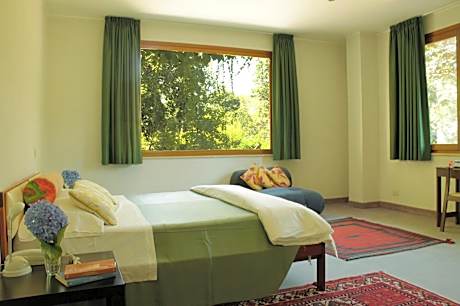 Double or Twin Room with Bathroom