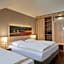 Sunday Hotel Stuttgart Herrenberg