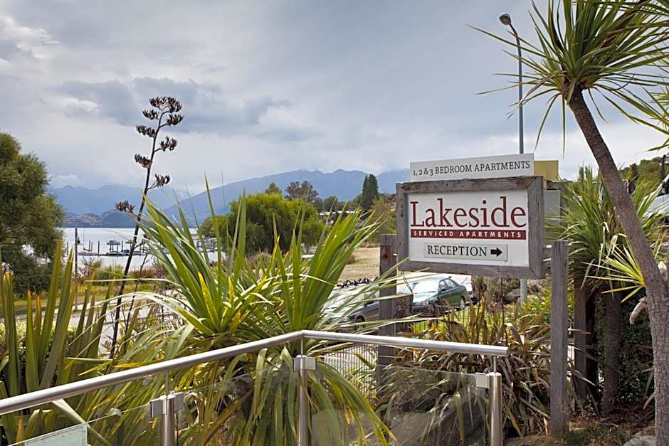 Lakeside Apartments