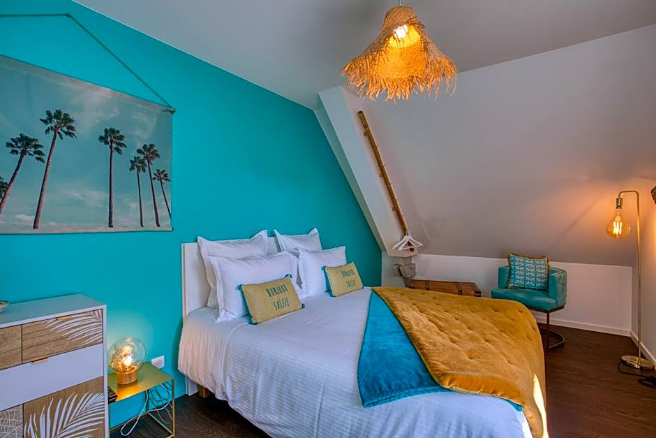 O'Myosotis - 400m Centre Historique - Parking Gratuit - Piscine et Jardin