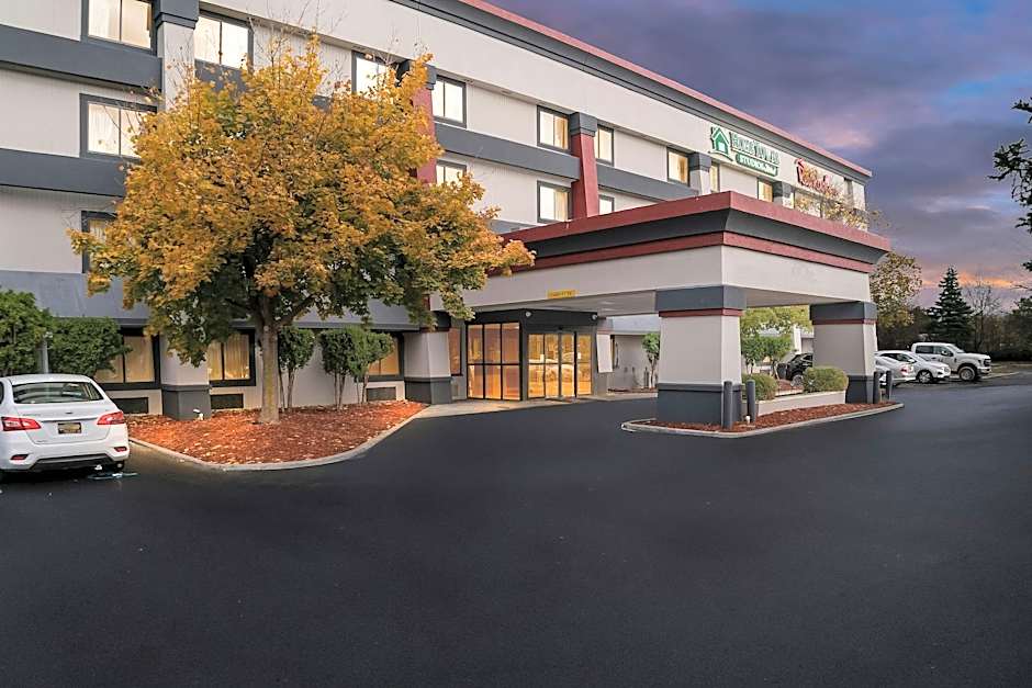 Red Roof Inn Flint