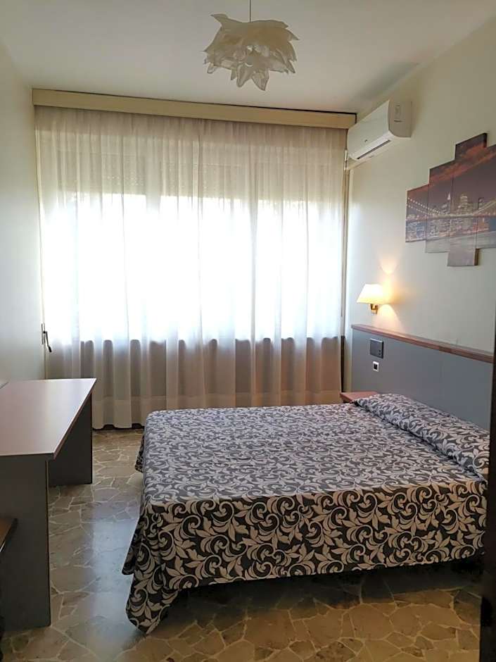 Hotel H&L – Cinisello Balsamo, DC