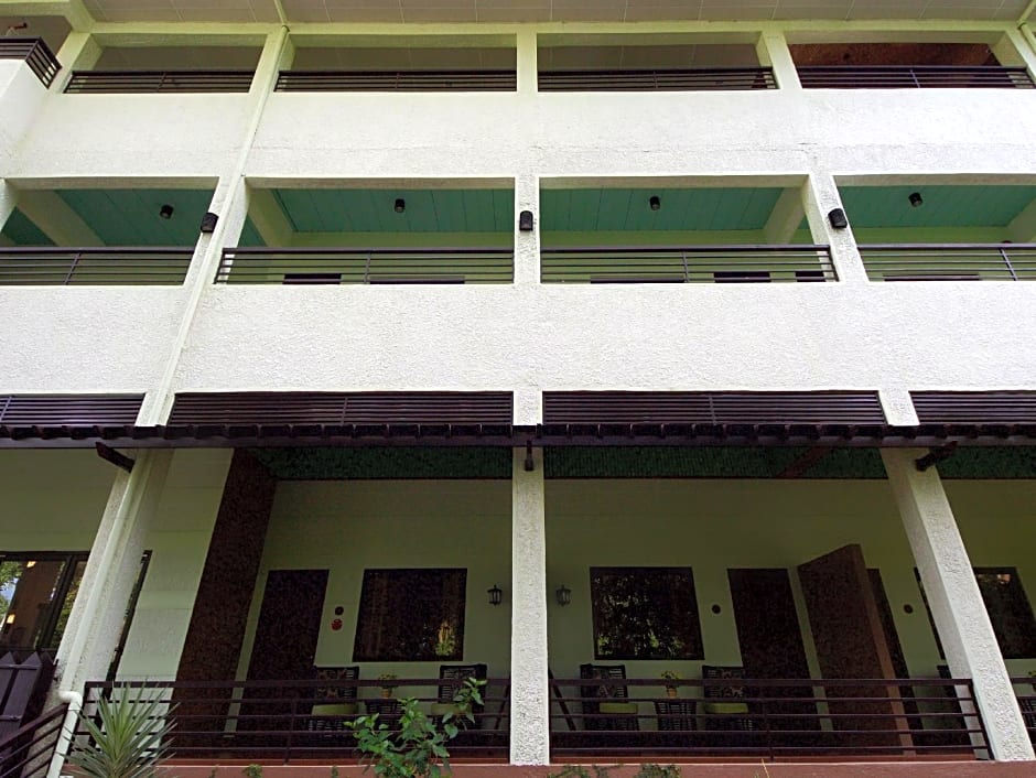 Ala Amid Bed And Breakfast