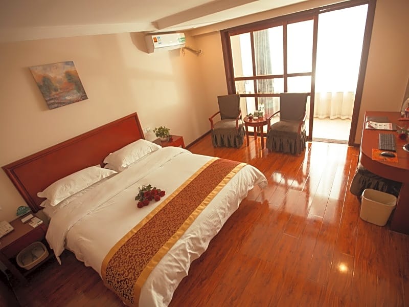 GreenTree Inn Lianyungang Guanyun Bus Station Zhenxing Garden Express Hotel