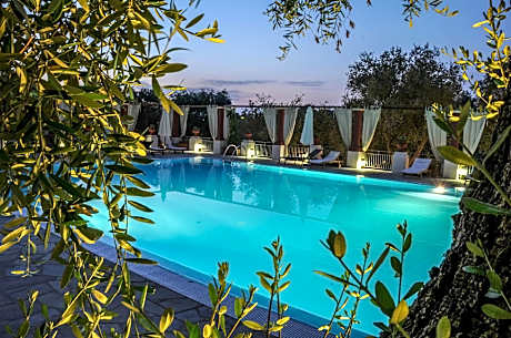 Hotel Poggio Degli Ulivi