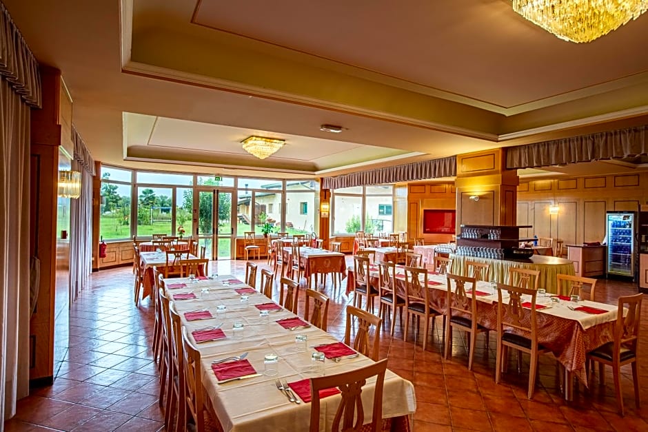 Attianese Hotel Restaurant