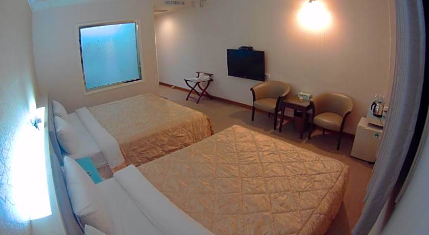 Changsing Business Motel