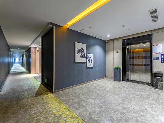 Morland Hotel