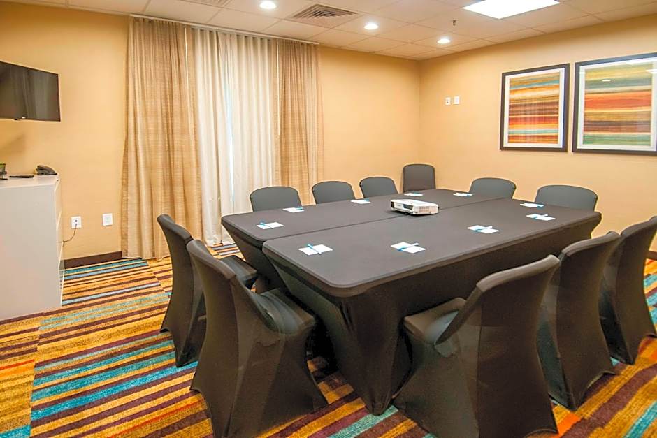 Fairfield Inn & Suites by Marriott San Antonio Brooks City Base