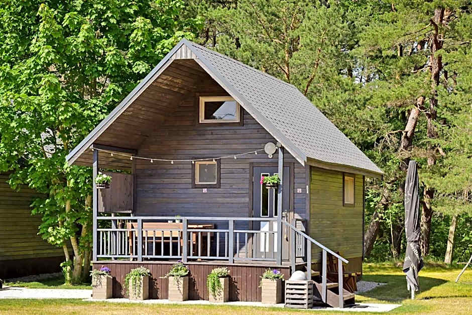 Trommeļa brīvdienu mājiņas-kempings