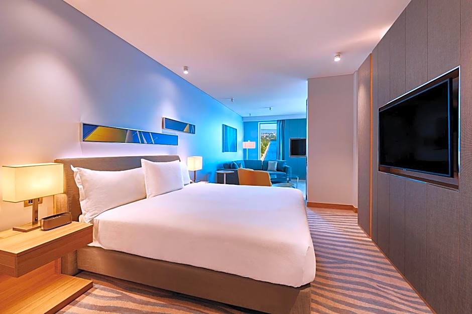 DoubleTree By Hilton Perth Waterfront