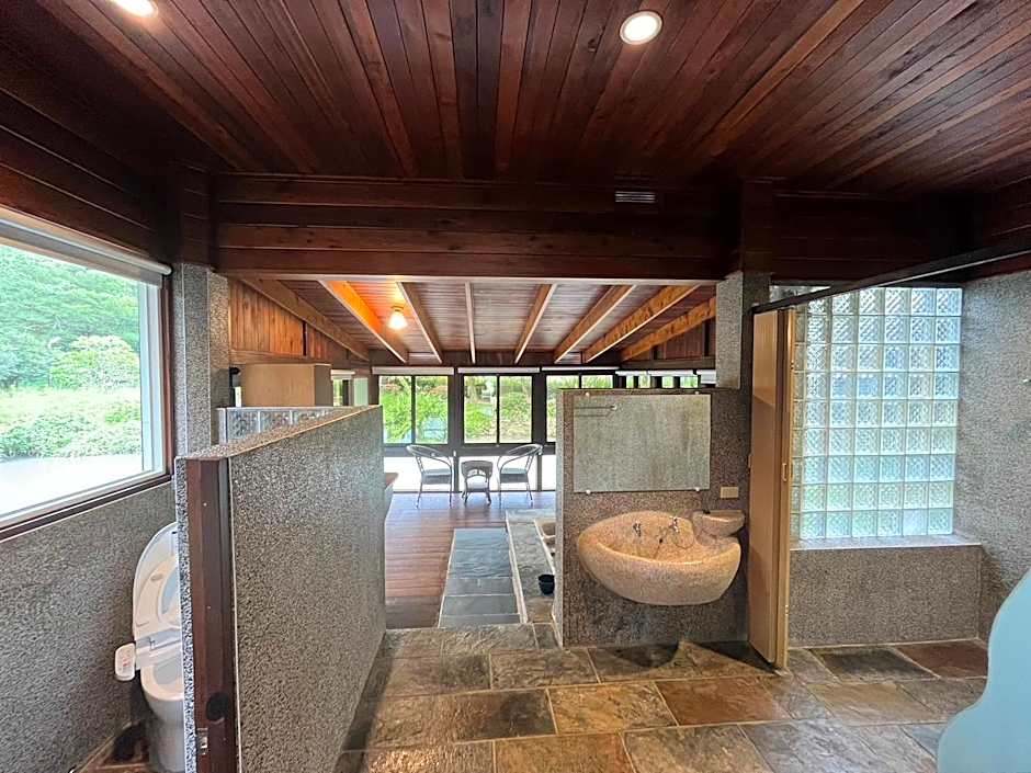 Pinehome Villa