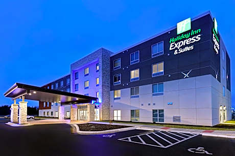 Holiday Inn Express & Suites - Ottawa By IHG