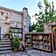 Aren Cave Hotel and Art Gallery
