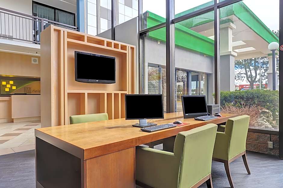 Holiday Inn Guelph Hotel & Conference Centre