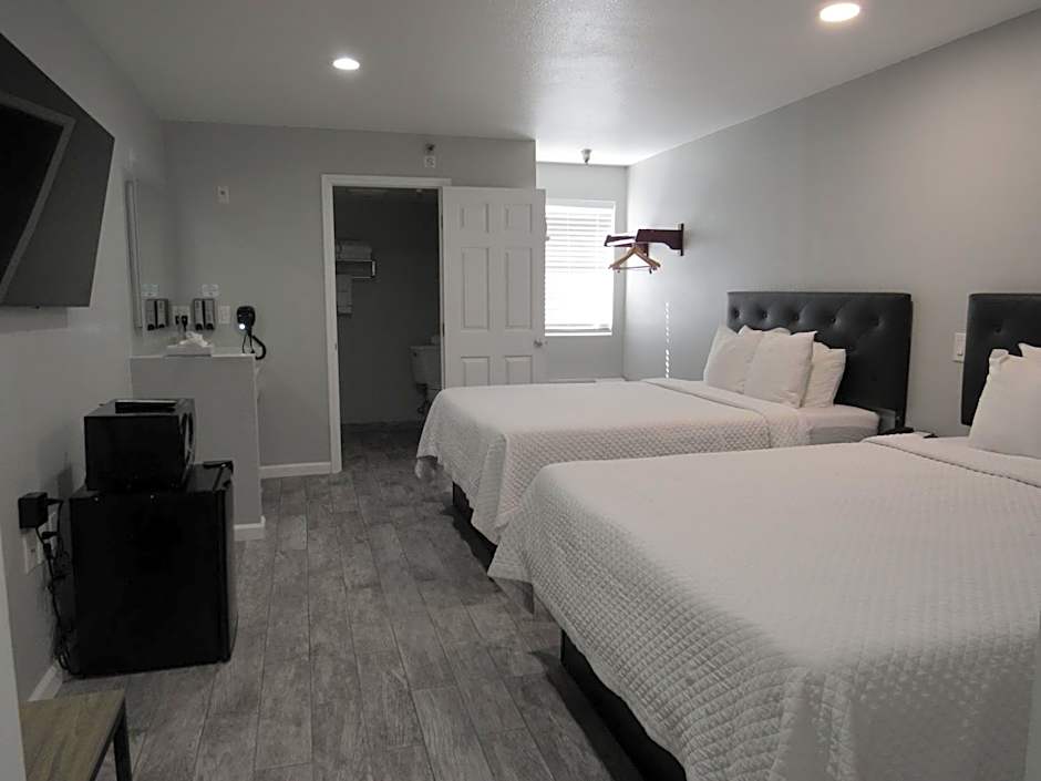 Capri Suites Anaheim