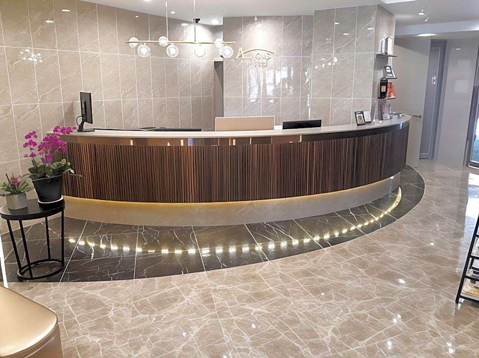 Almond Hotel Busan Station