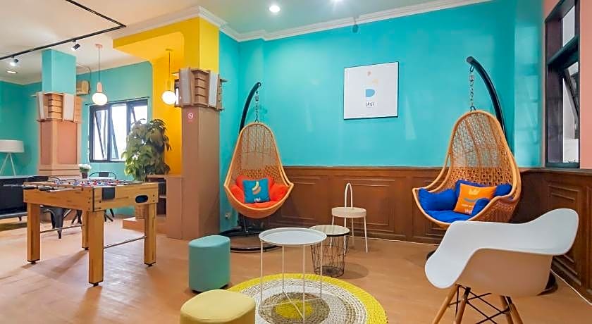 Sans Hotel Cihampelas Bandung