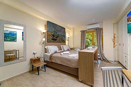 Superior Studio with Balcony and Park View