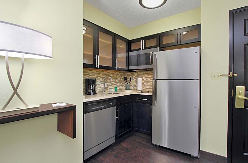 Staybridge Suites Tysons - McLean By IHG