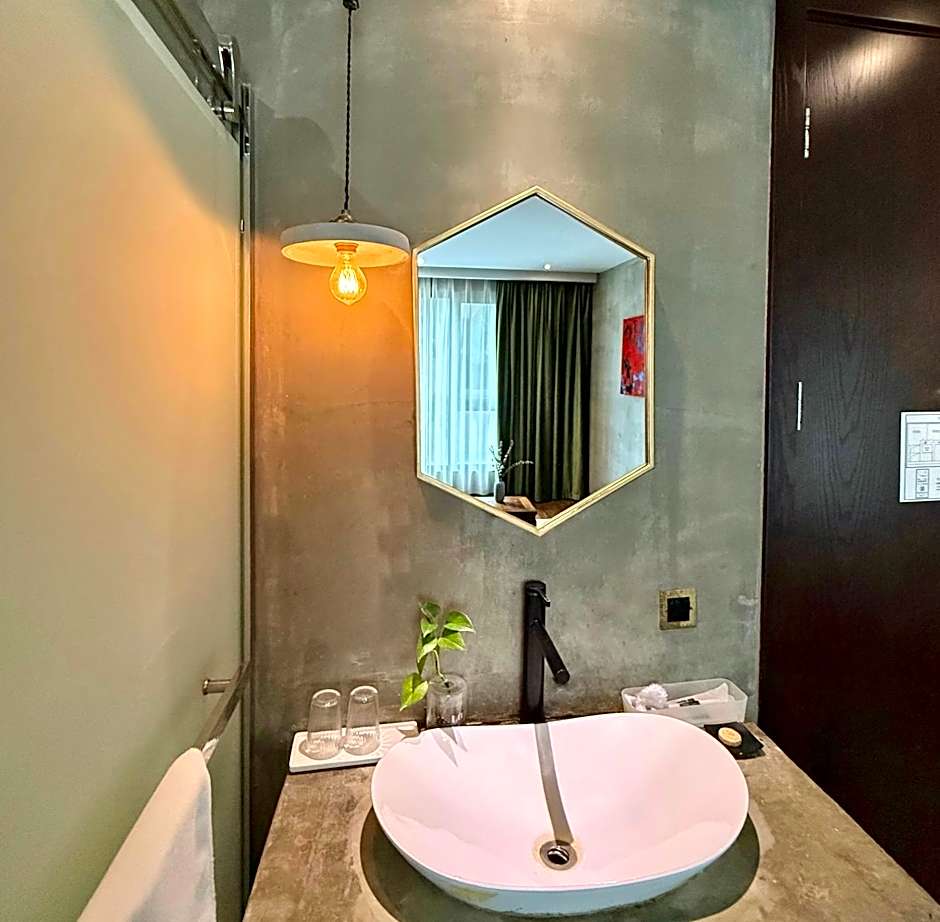 Suzhou Unique Space Design Art Hotel