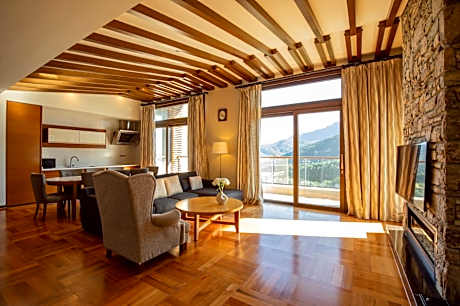 Sono Village Seorak Mountain View Royal Suite with Kitchen