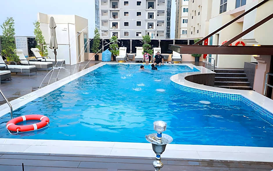 Royal View Hotel