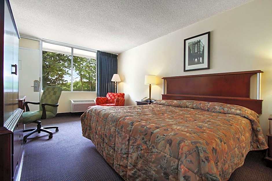 Super 8 by Wyndham Dover – Dover, DE