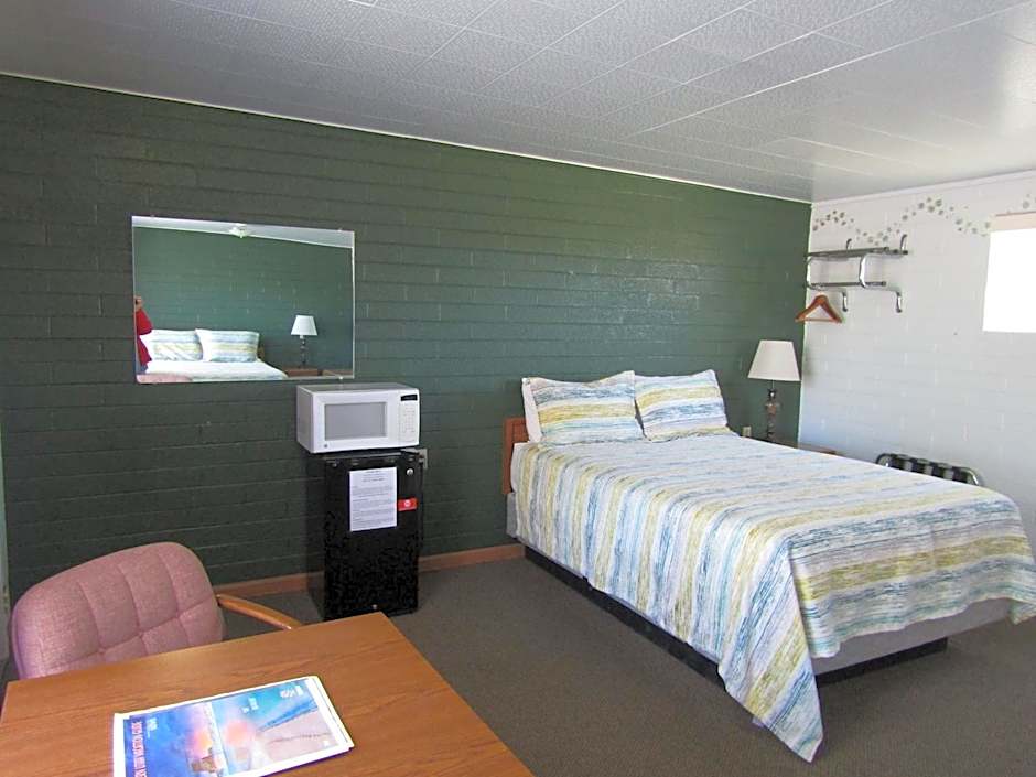 Lamplighter Lodge
