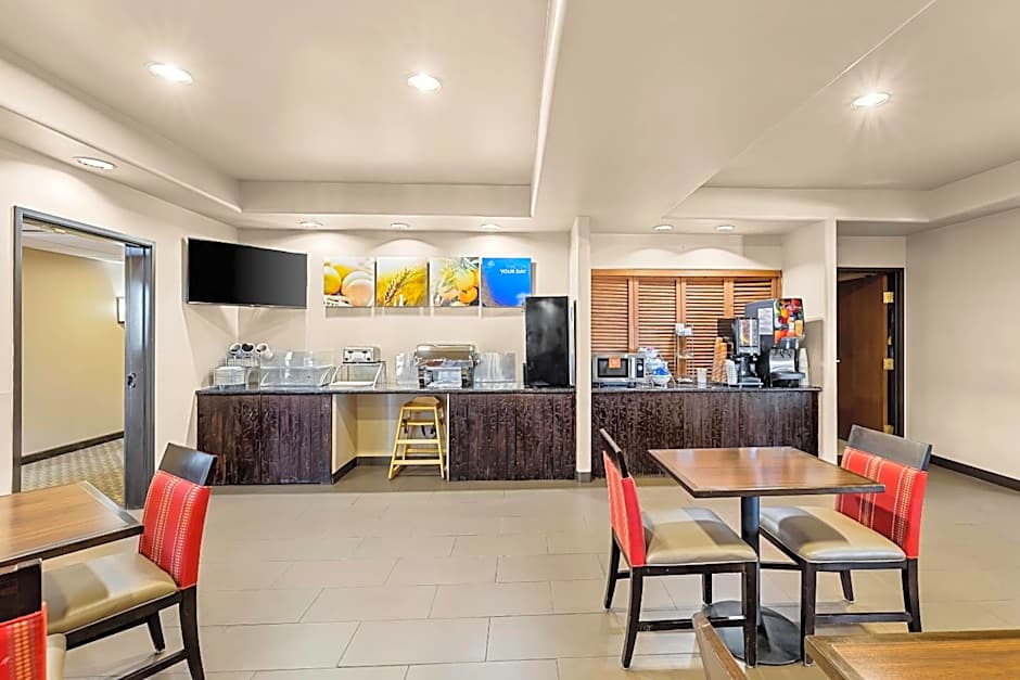 Comfort Inn Benson near Kartchner Caverns