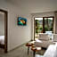 Parthenis Hotel & Suites