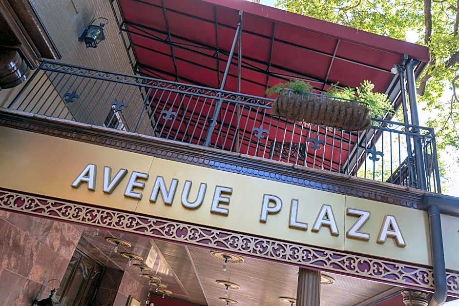 Avenue Plaza Resort