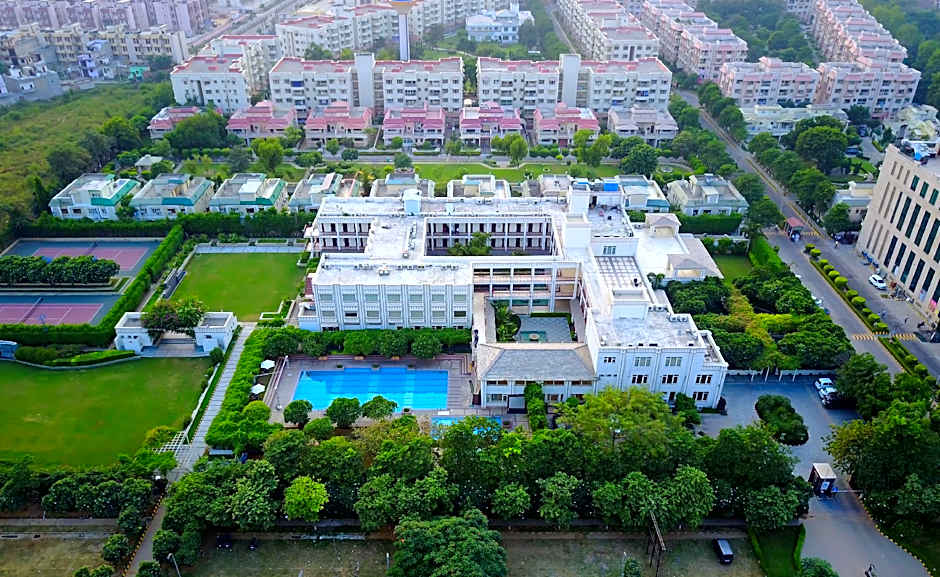 Treehouse Hotel Club & Spa, Bhiwadi