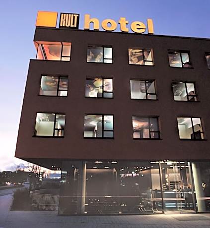 Kult Hotel