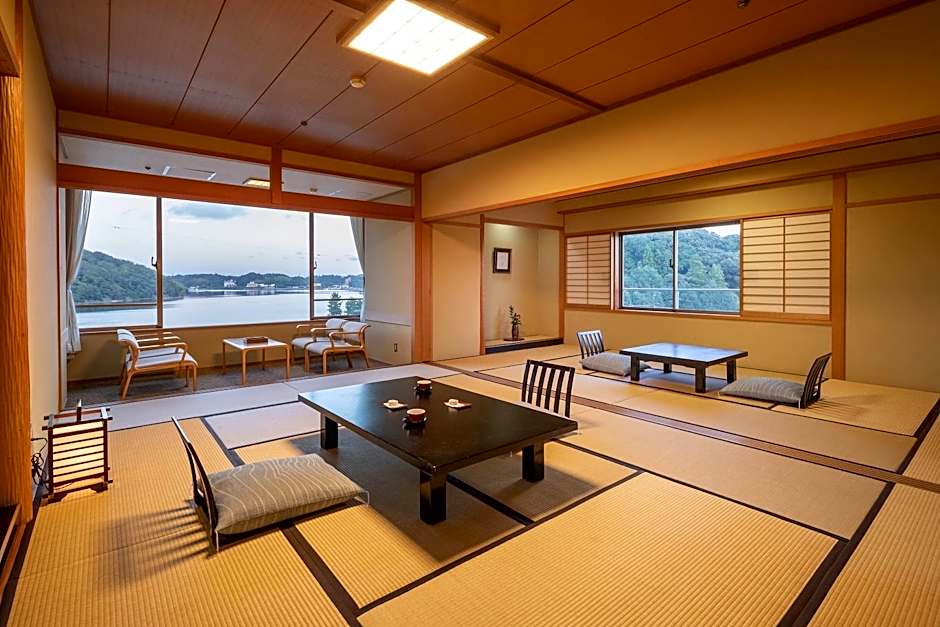 Sansuikan Kinryu