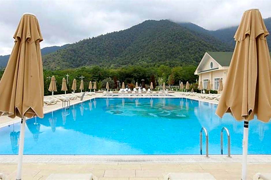 Qafqaz Riverside Hotel