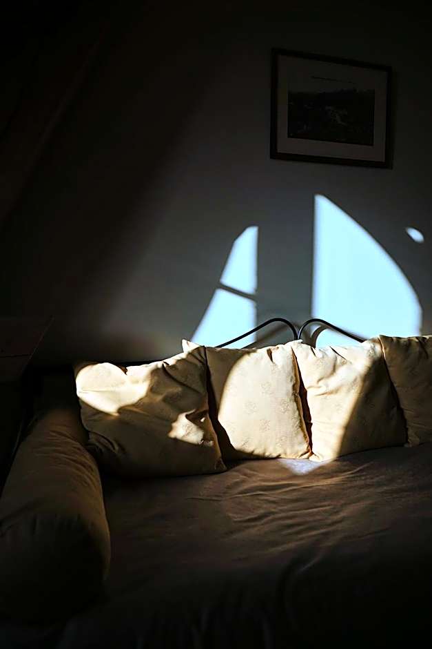 Hostellerie de la Tour d'Auxois