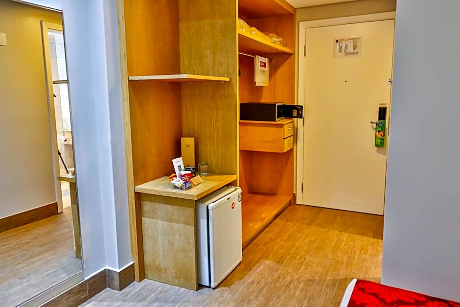 Sun Valley Marília by Atlantica