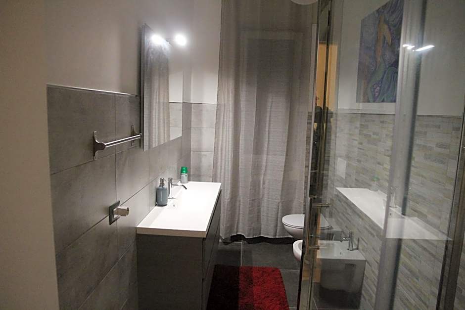 ES - Essential Solution & Emotion Stories (locazione turistica)