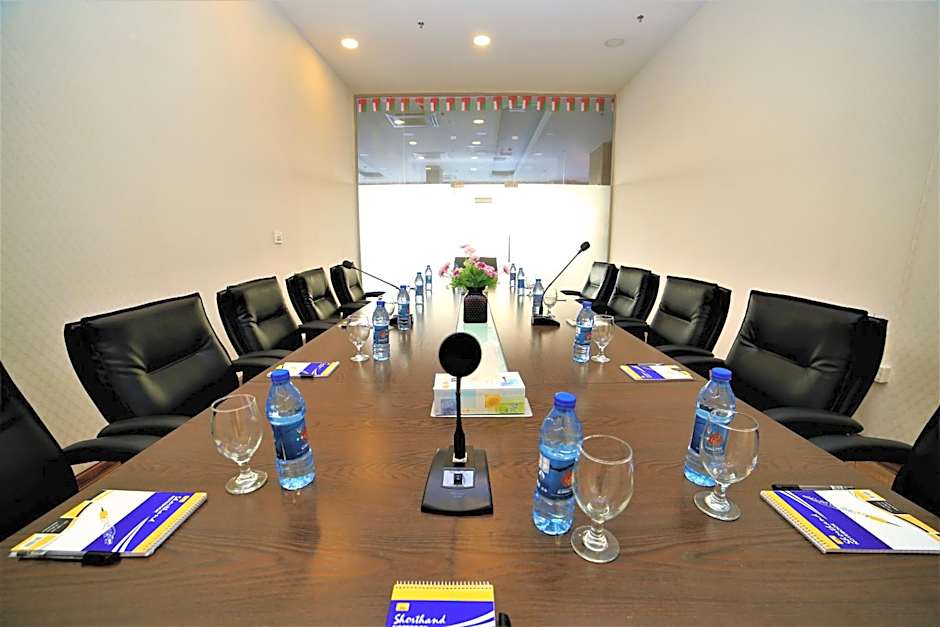 Al Dyafa Hotel Suites