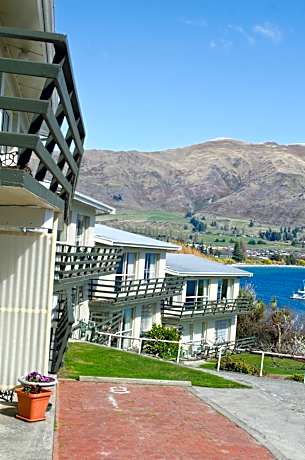 Panorama Court