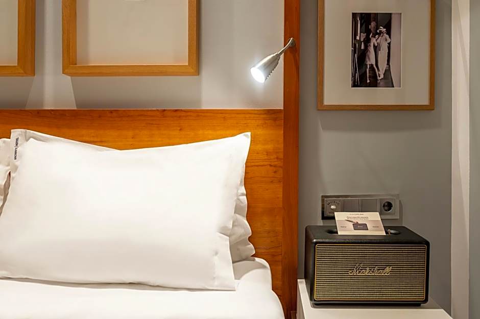 Browns Downtown Hotel