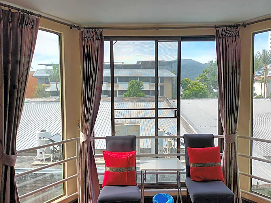 Patong Rose Guesthouse