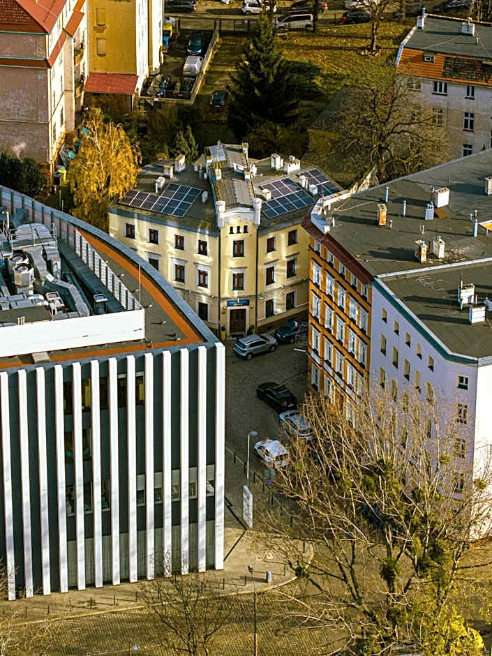 Akira Bed & Breakfast